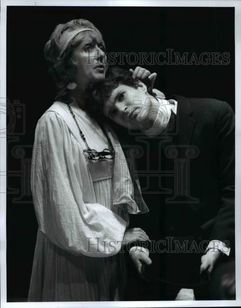 1996 Press Photo Scene in the Play &quot;The Simpleton of the Unexpectected Isles&quot; - Historic Images