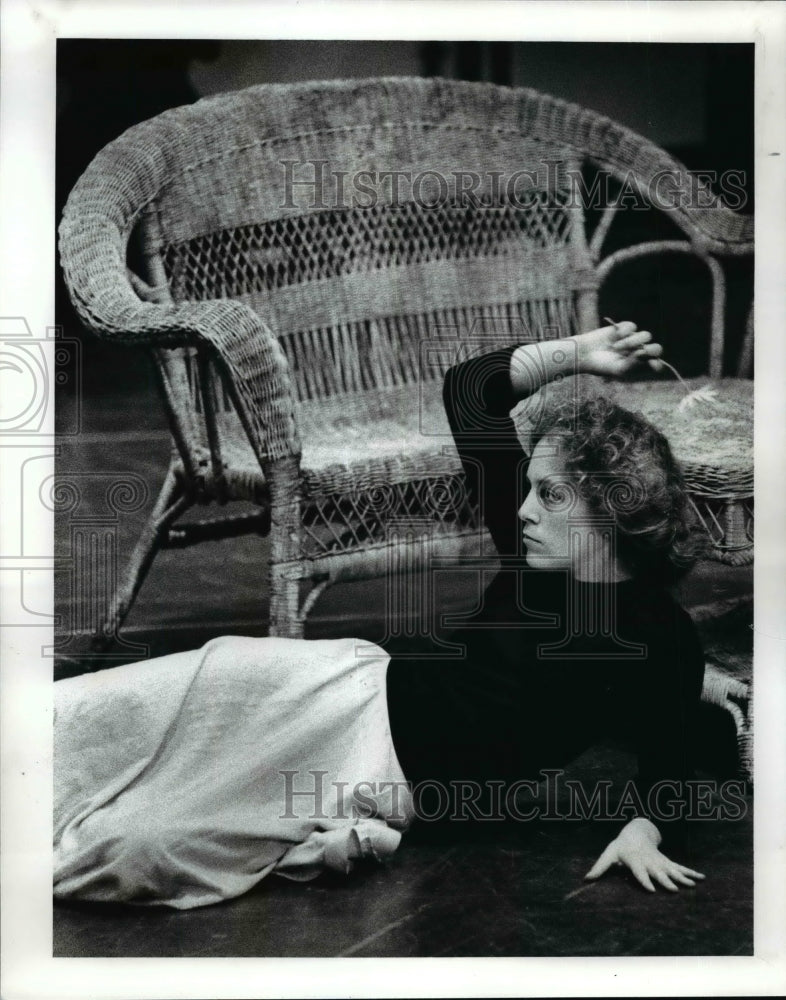 1989 Press Photo Tisha Roth playing Nina in The Seagull - cvb36239 - Historic Images