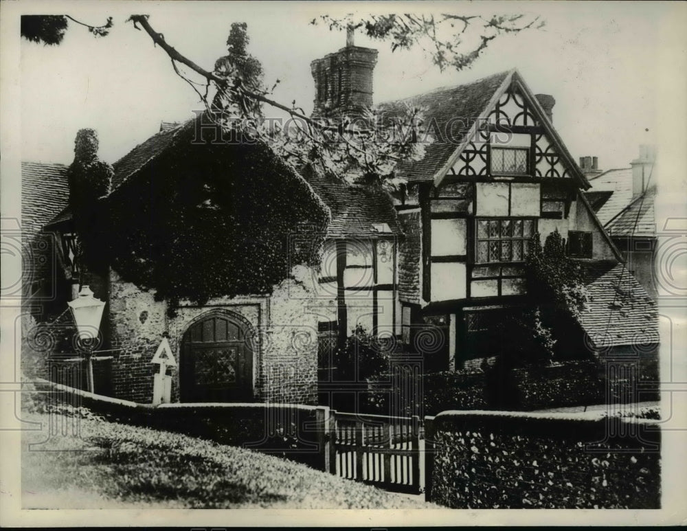 1929 Press Photo Historic Anne of Cleve&#39;s Cosy Little Bungalow in Ditchling - Historic Images