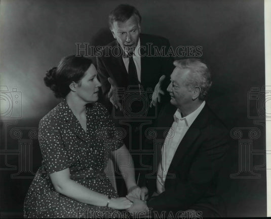 1992 Press Photo Sally Suren,Herb Hammer,Robert Newton stars in "Damn Yankees" - Historic Images