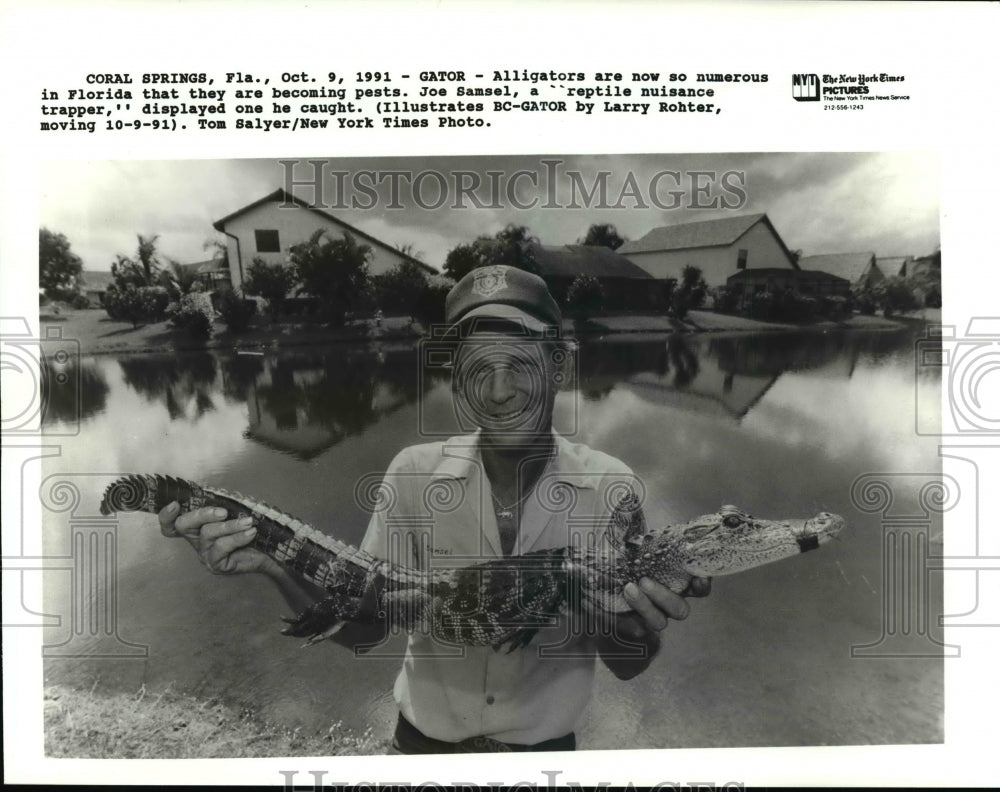 1991 Press Photo Joe Samsel, a reptile nuisance trapper. Alligators in Florida - Historic Images