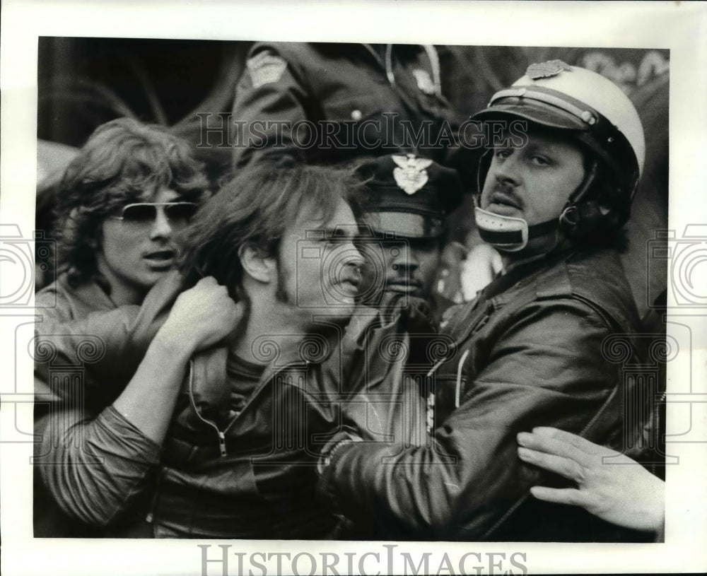 1982 Press Photo The &quot;Fightin Irish&quot; St. Pats Day - cvb36985 - Historic Images