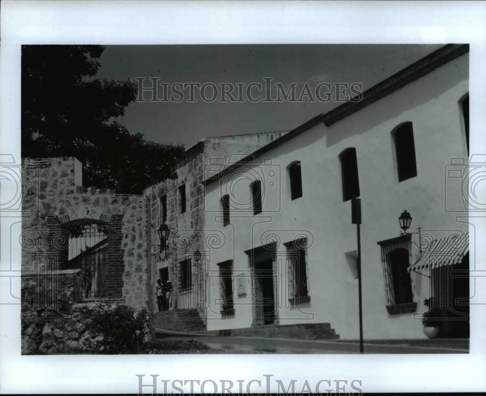 1980 Press Photo Dominican Republic Calle De Las Damas, Oldest Street - Historic Images