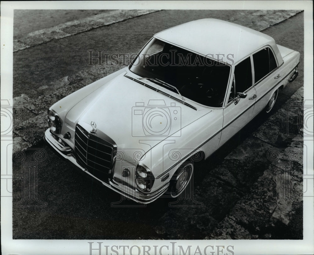 1968 Mercedes-Benz 280 S-Historic Images