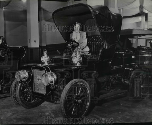 1946 Press Photo Early Cadillac model - cvb37259 - Historic Images