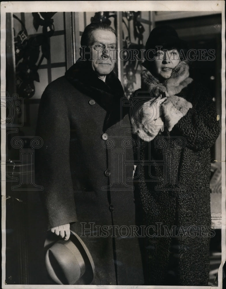 1926, M. Henri Berenger with Madame Berenger as arrived on S.S. Paris - Historic Images