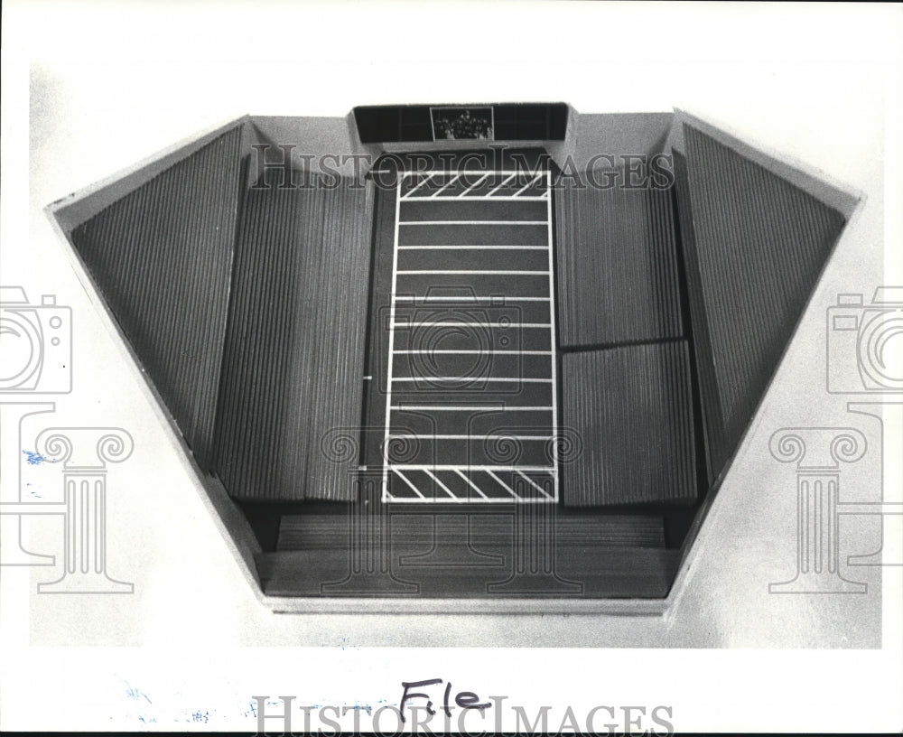 1985 Press Photo Model of six sided dome stadium - cvb38263 - Historic Images