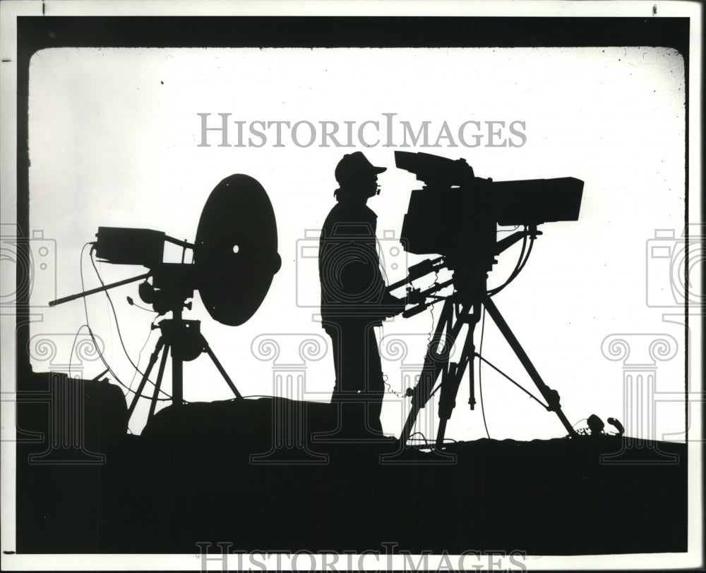1985 Press Photo Television, Cameraman - cvb38328 - Historic Images