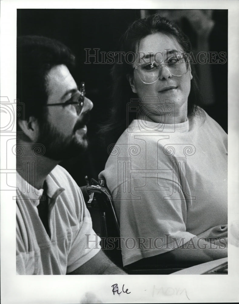 1989 Press Photo Elonna McKibben and her husband Robert McKibben - cvb38452 - Historic Images