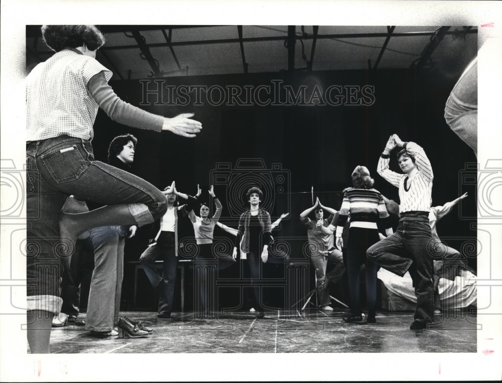 1980 Press Photo Prof.Charlene Mosical in her acting class - cvb38609 - Historic Images