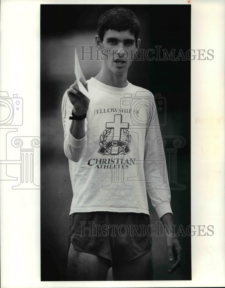 1990 Press Photo Amherst High Cross country coach Terry Kemp - cvb39330 - Historic Images