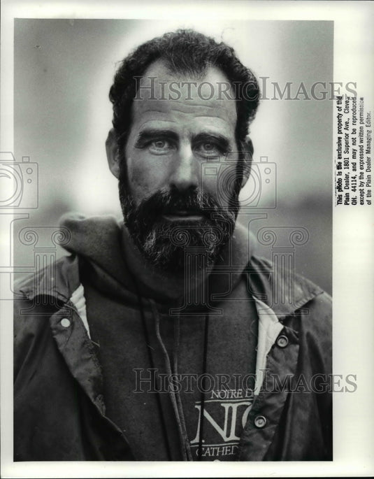 1988 Press Photo Coach Jerry Hipple for Notre Dame Catherdral Latin Team - Historic Images