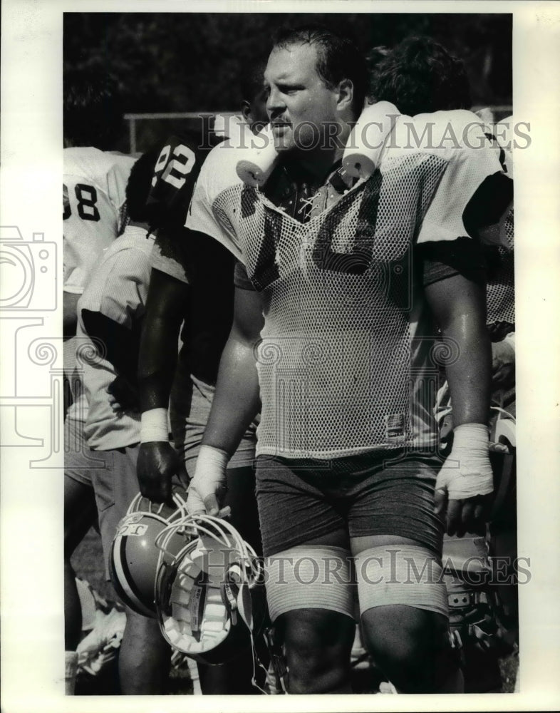 1986 Press Photo Larry Williams, from Notre Dame at Browns Training Camp - Historic Images