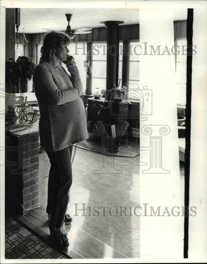 1980 Press Photo Geri Sipe At Home - cvb39643 - Historic Images