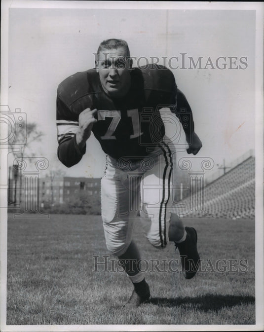1957 Press Photo Gene Gossage - T - Northwestern, FB - cvb40075 - Historic Images