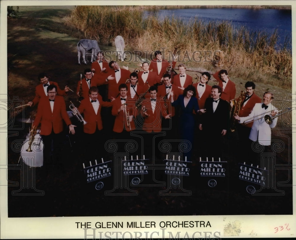 Press Photo The Glenn Miller Orchestra - cvb40179 - Historic Images