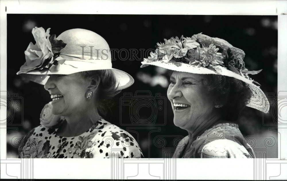 1987 Press Photo Hat Fashions - cvb40283 - Historic Images