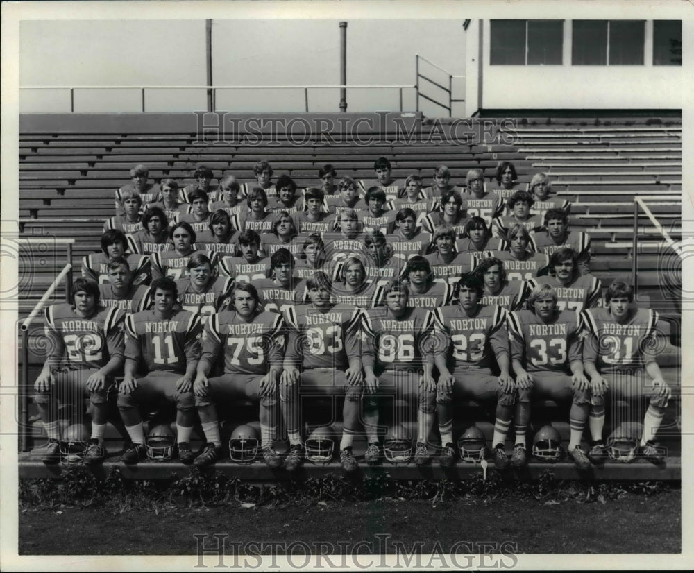 1972 The 1972 Norton Panthers High School Football Team-Historic Images