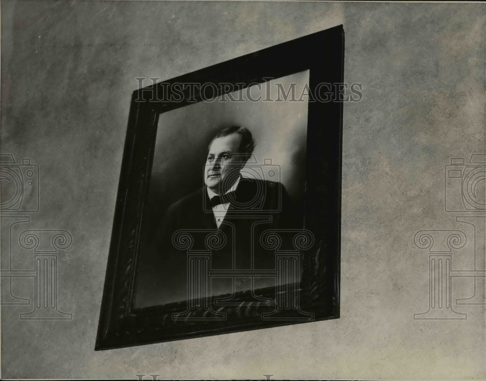 1937 Press Photo Mayor Tom Johnson portrait - cvb40538 - Historic Images