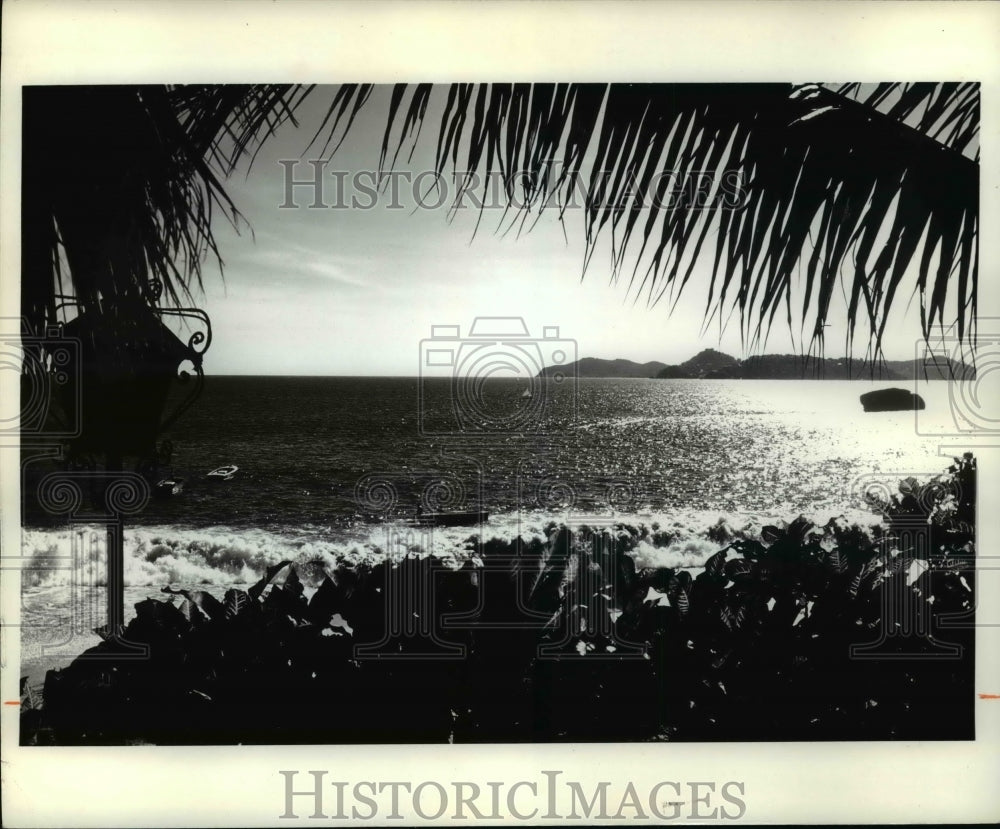 1977 Press Photo Pacific Coast, Mexico - cvb40878 - Historic Images