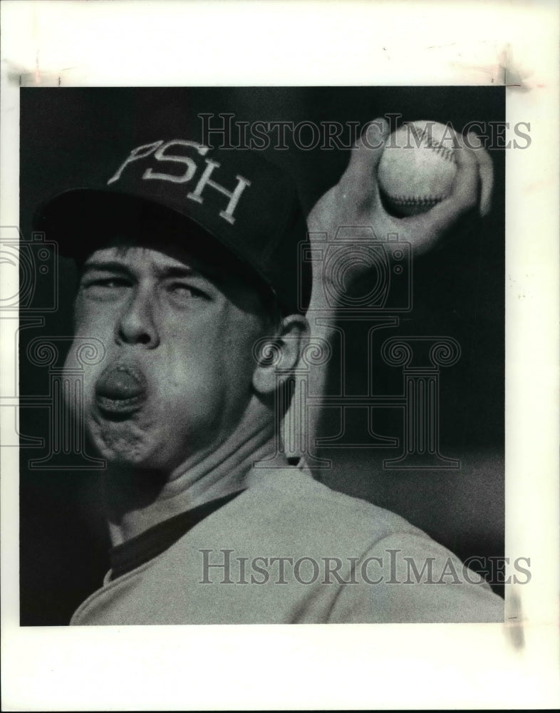 1990 Press Photo Parma Pitcher John Fortuna trying to intimidate hitters - Historic Images