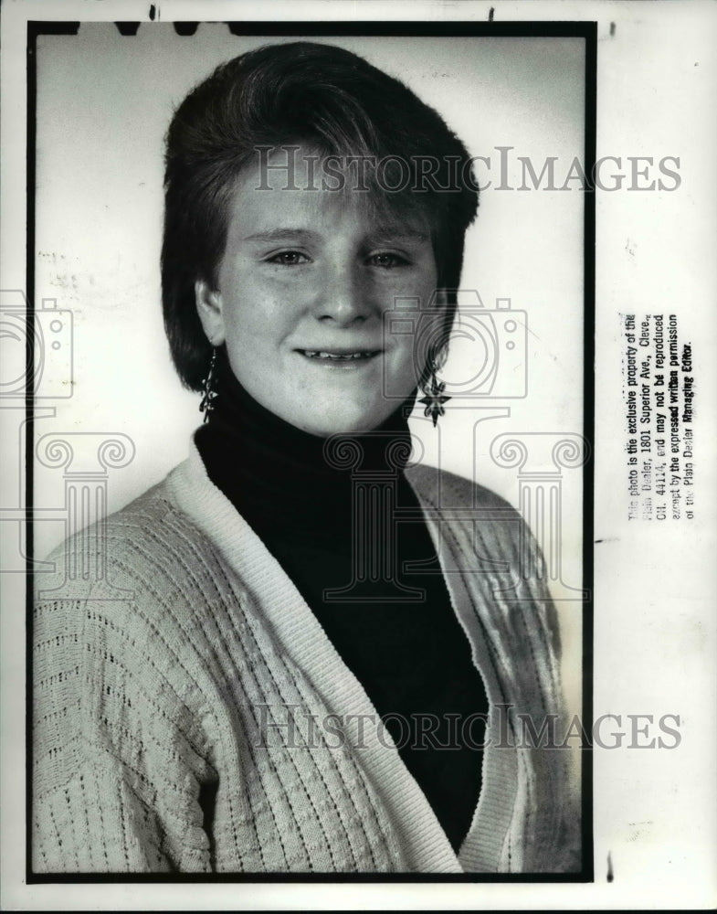 1988 Press Photo Player of the week, Teri Starr, Hawken, Swimming - cv ...