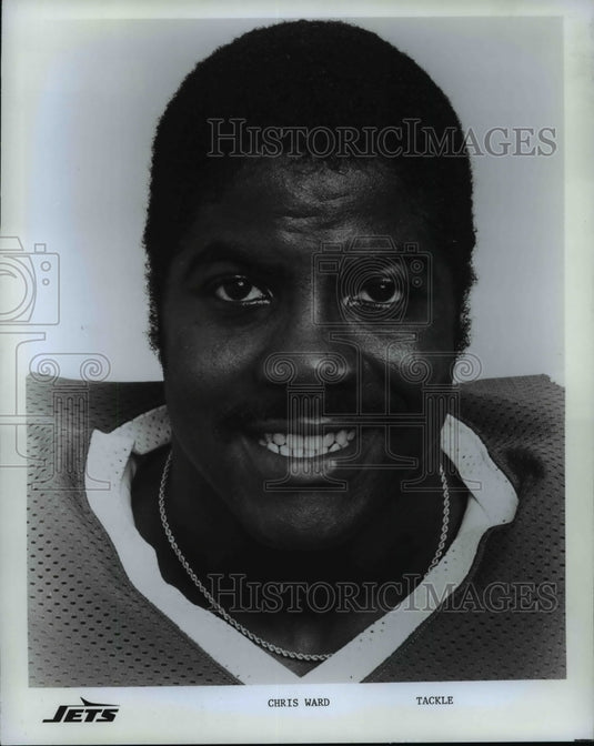 Press Photo Football tackle Chris Ward - cvb42027- Historic Images