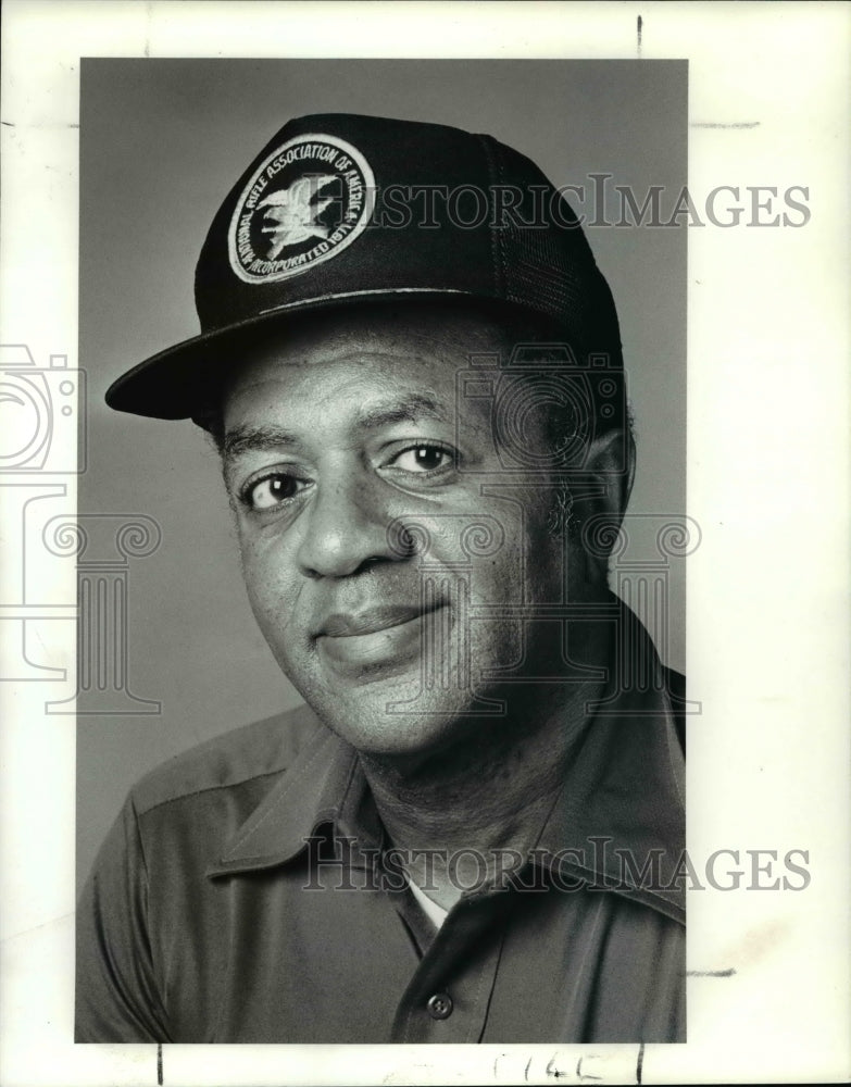 1990 Press Photo Leander McKenzie-National Rifle Association of Americans - Historic Images