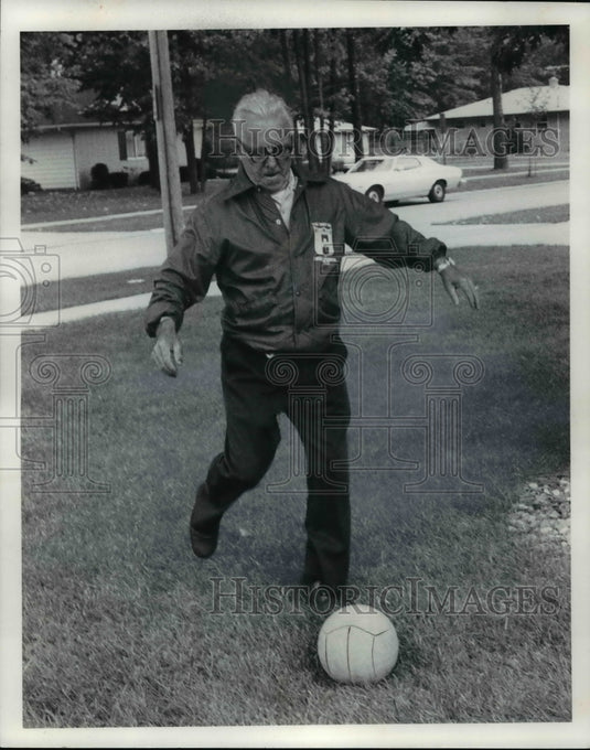1976 Press Photo Arthur McChrystal-former soccer player - cvb42673 - Historic Images