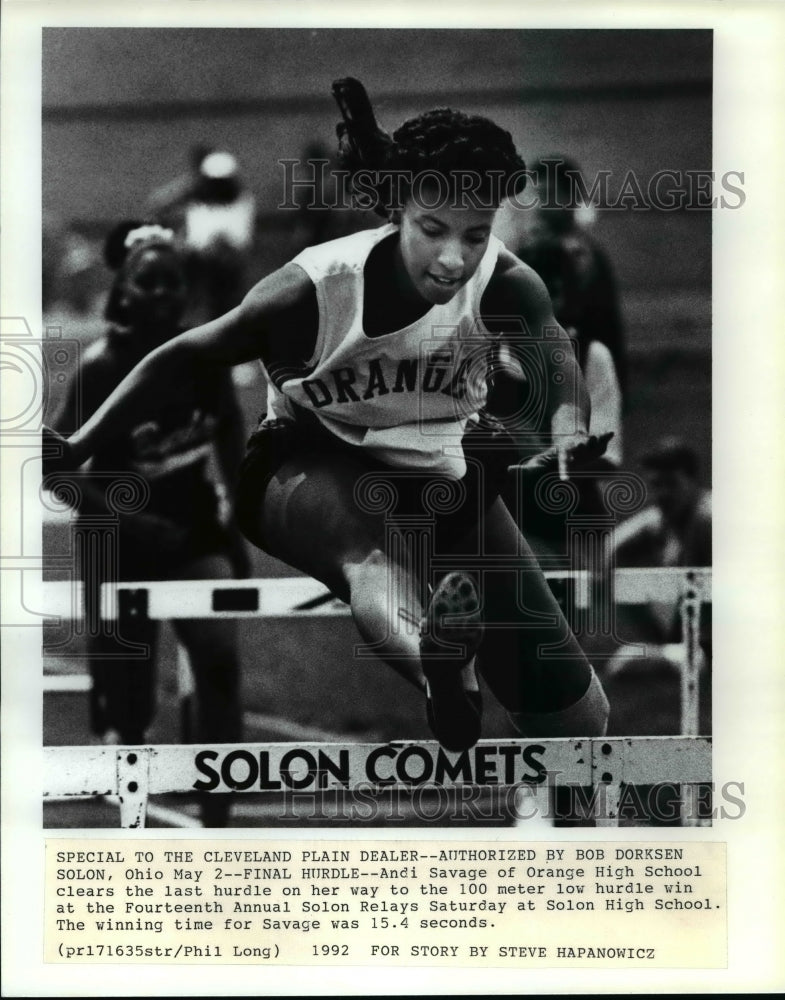 1992 Press Photo Andi Savage wins 100 meter low hurdle, Orange High in Ohio. - Historic Images