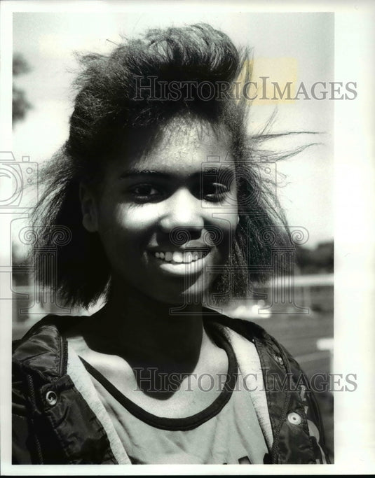 1985 Press Photo Orange High Track, Marlo Merchant, Sprinter - cvb42753 - Historic Images