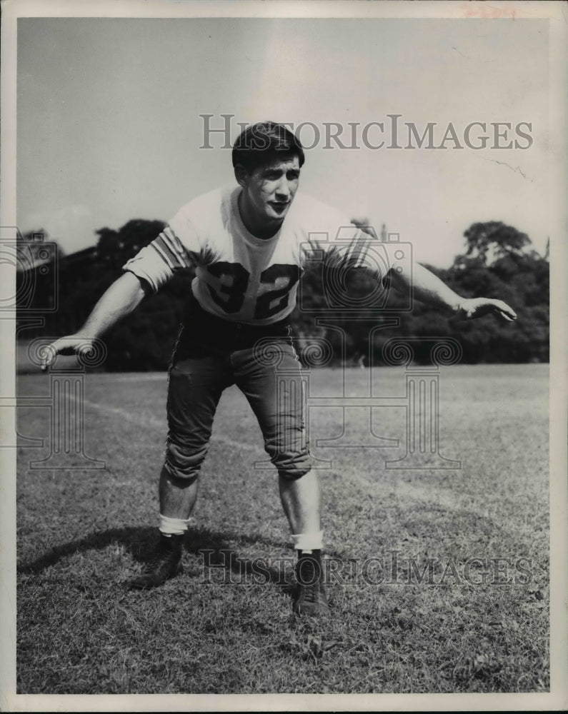 1947 Press Photo Western Reserve University football player-Paul Coll - Historic Images