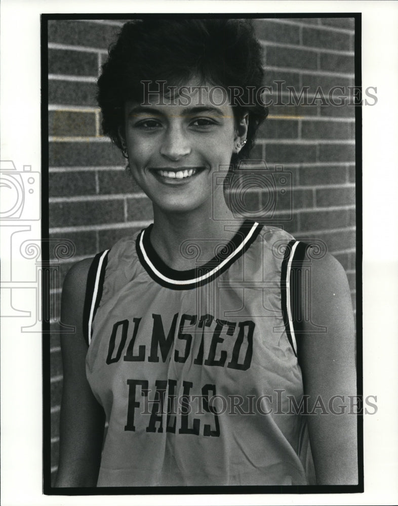 1987 Press Photo Plmsted Falls cross country runner Kim Haluscsak - cvb43209 - Historic Images