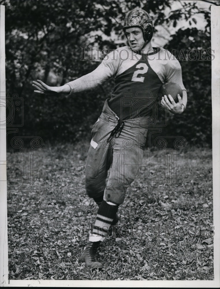 1940 Press Photo East High Football, Harry Landon - cvb43593 - Historic Images