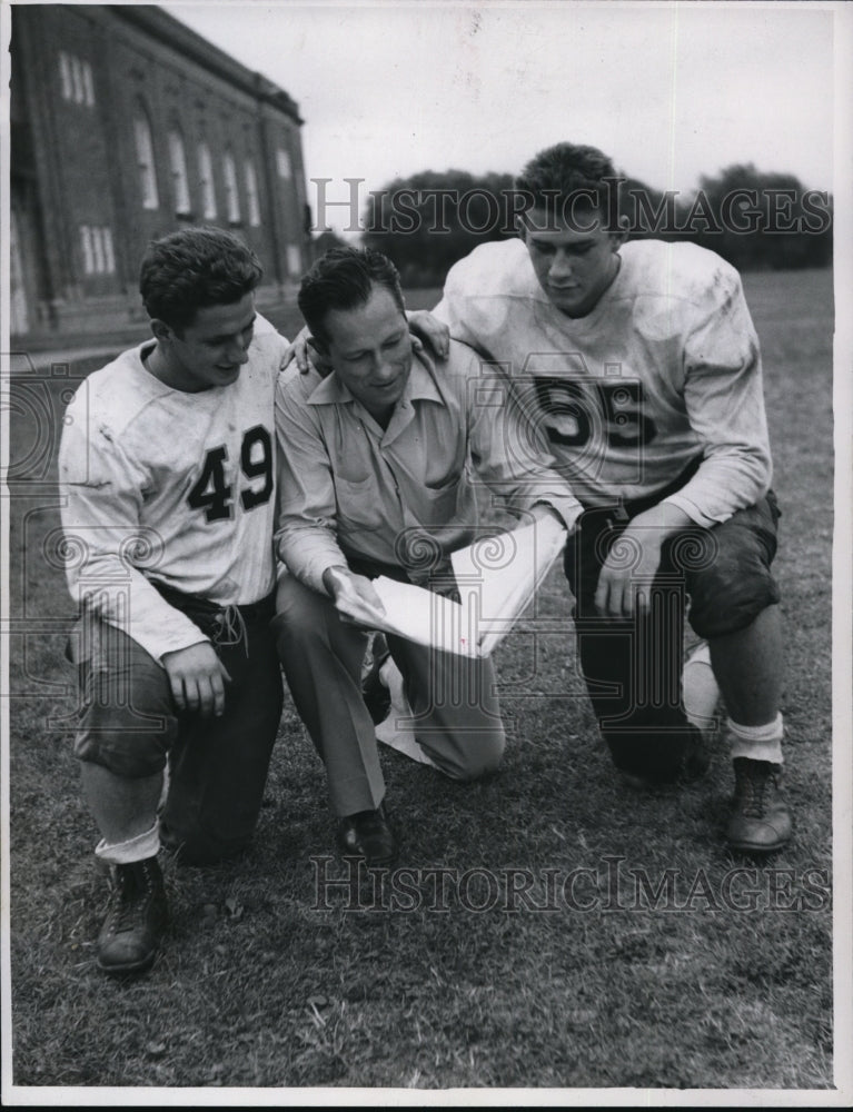 1948 Press Photo Brush Co-Captain Tony Marra, Asst. Coach Charles Schlaaf- Historic Images