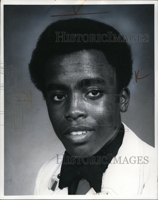 1972 Press Photo Lester Ealy-basketball player-Max Hayes - cvb43806 - Historic Images