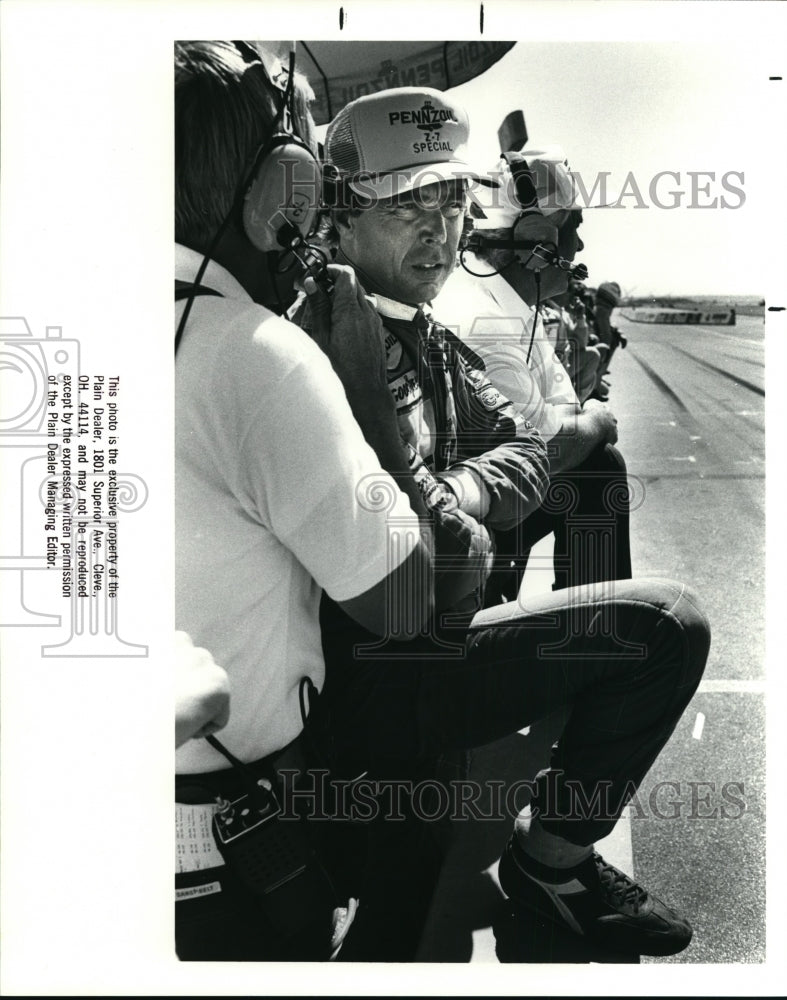 1988 Press Photo Rick Mears and Danny Sullivan - cvb44009 - Historic Images