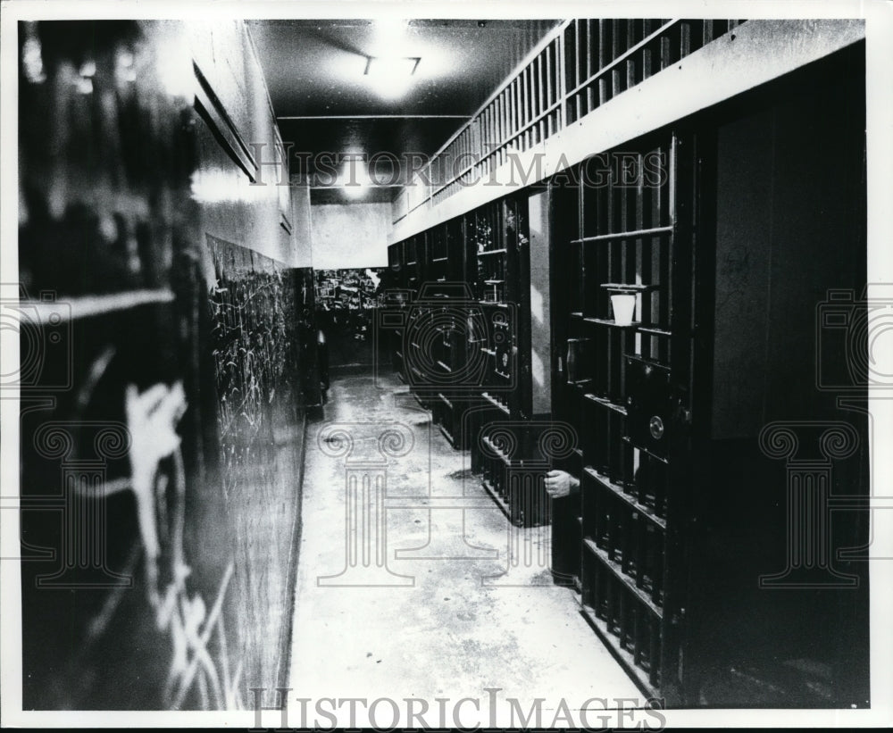 1977, View of cell block in Old City Jail - cvb44223 - Historic Images