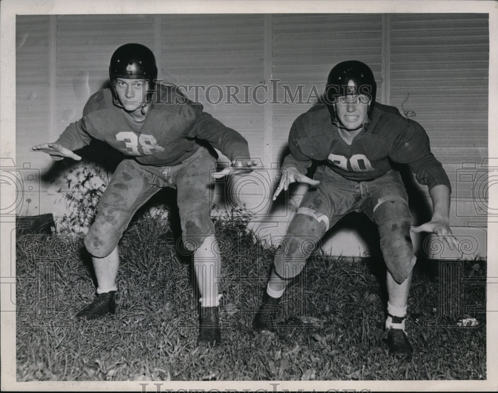 1947 Press Photo Bedford Football players-Dick Fetzer and Jerry Motl - cvb44491 - Historic Images