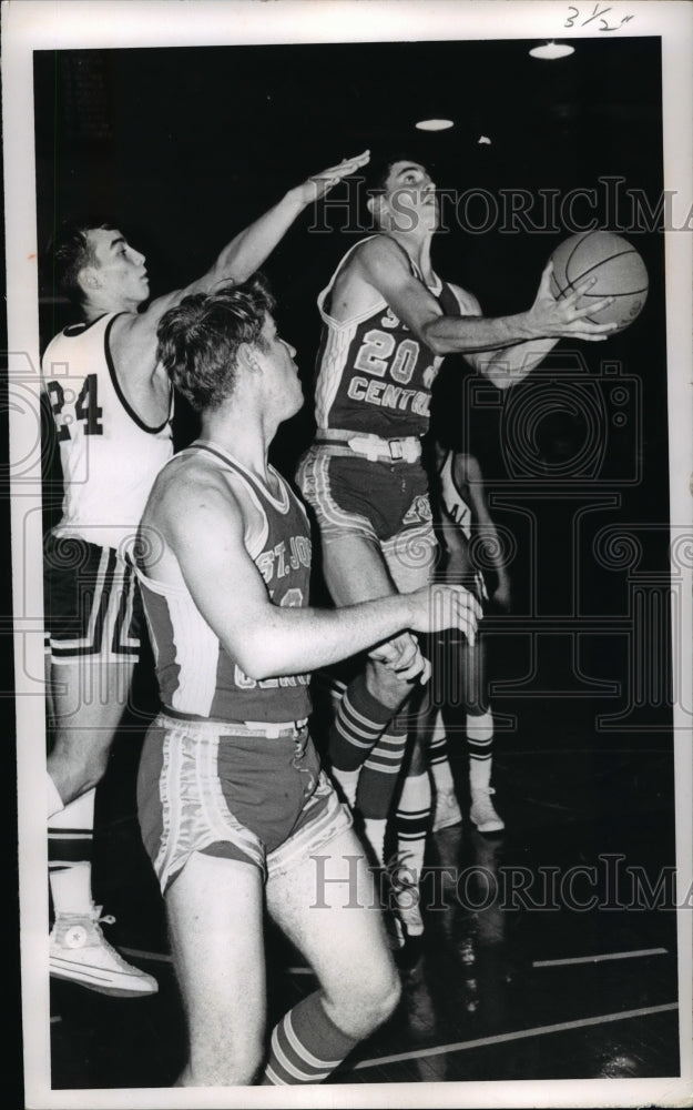 1969 Al Hornyak with Bellaire St. John High basketball in Ohio.-Historic Images