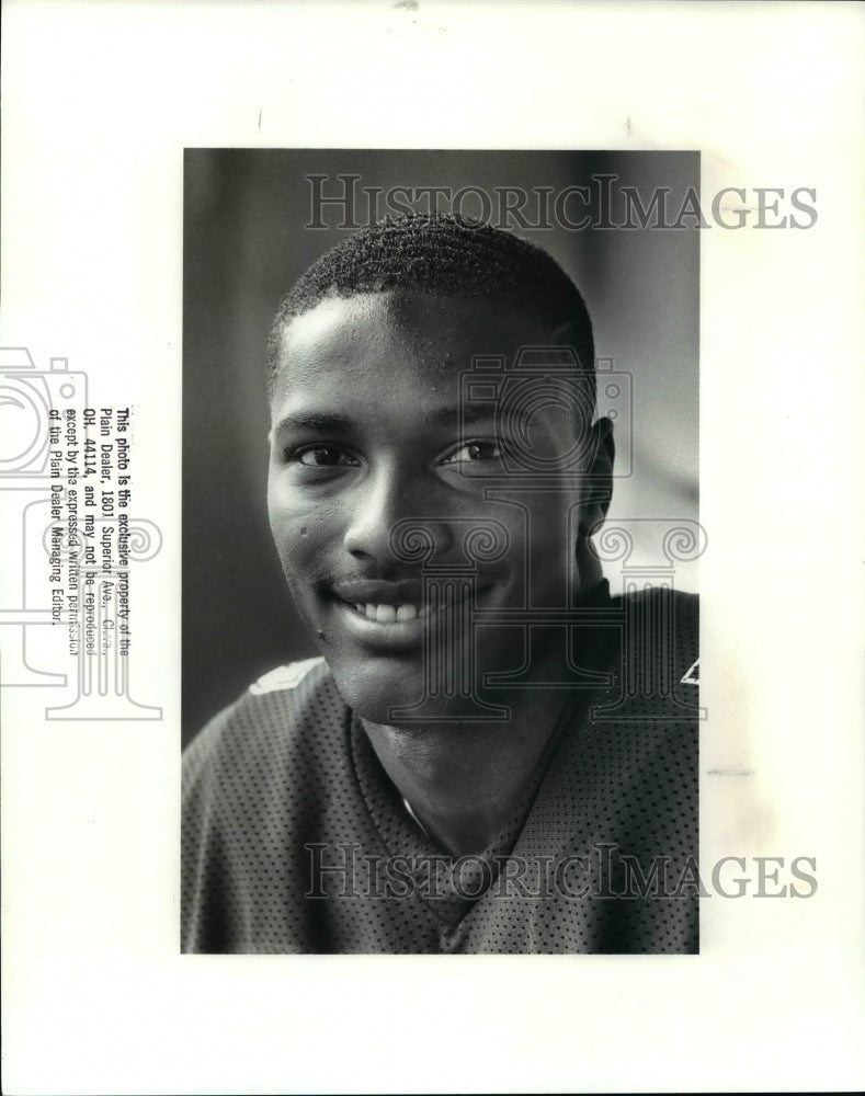 1988 Press Photo Michael Johnson-quarterback of University of Akron - cvb44964 - Historic Images