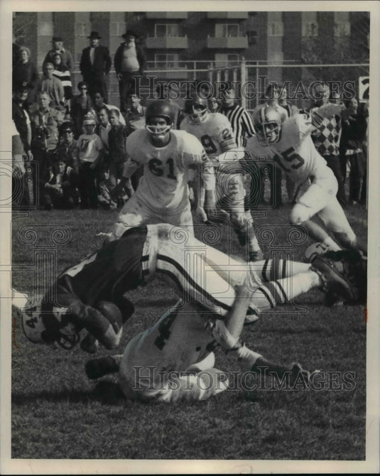 1970 Cardinal's Rich Root is turfbound head-first-Historic Images