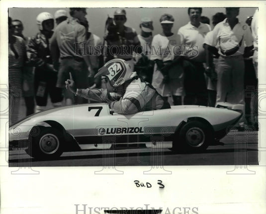 Press Photo Bud 3 - cvb45585 - Historic Images