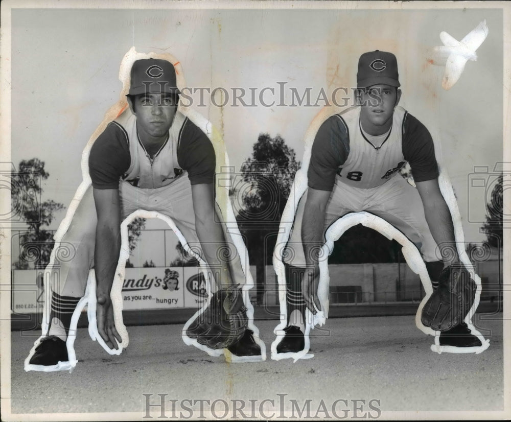 1970 Press Photo: Cleveland Indians Eddie Leon &amp; Jack Heideman-Historic Images