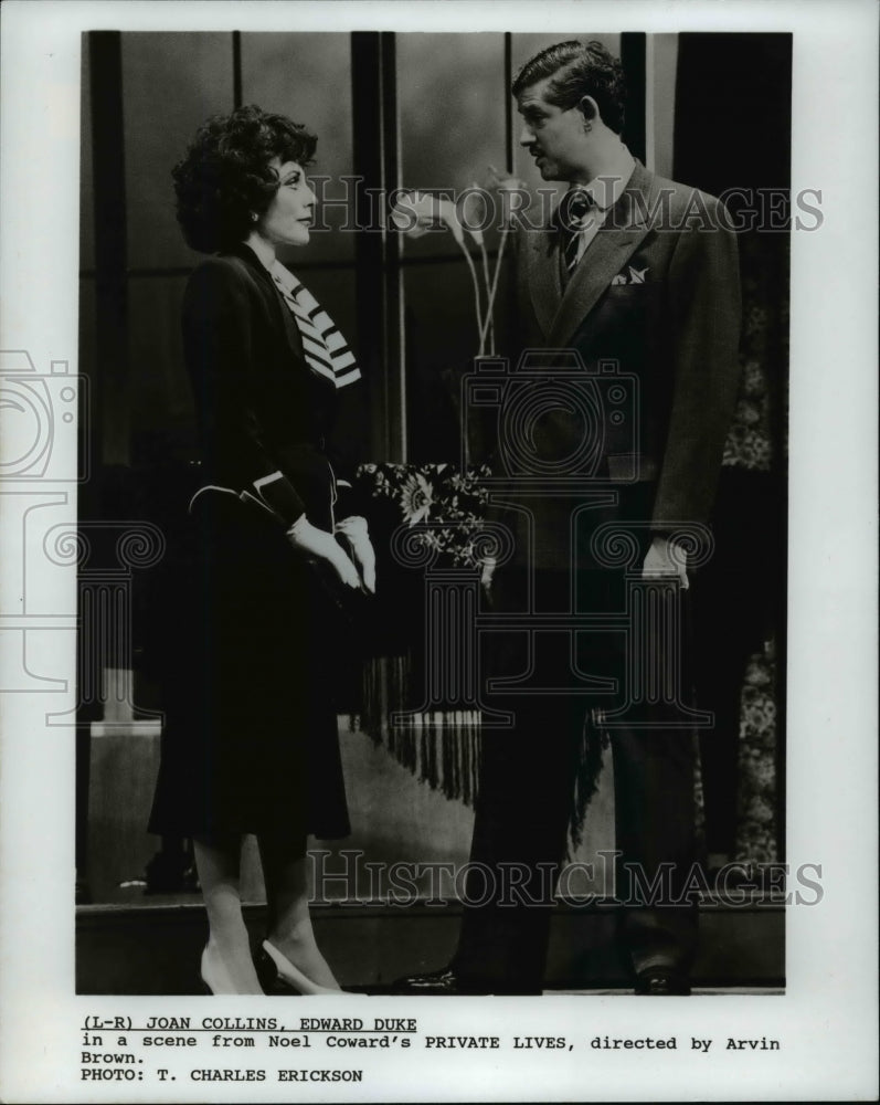 1992 Press Photo Joan Collins, Edward Duke in a scene from Private Lives - Historic Images