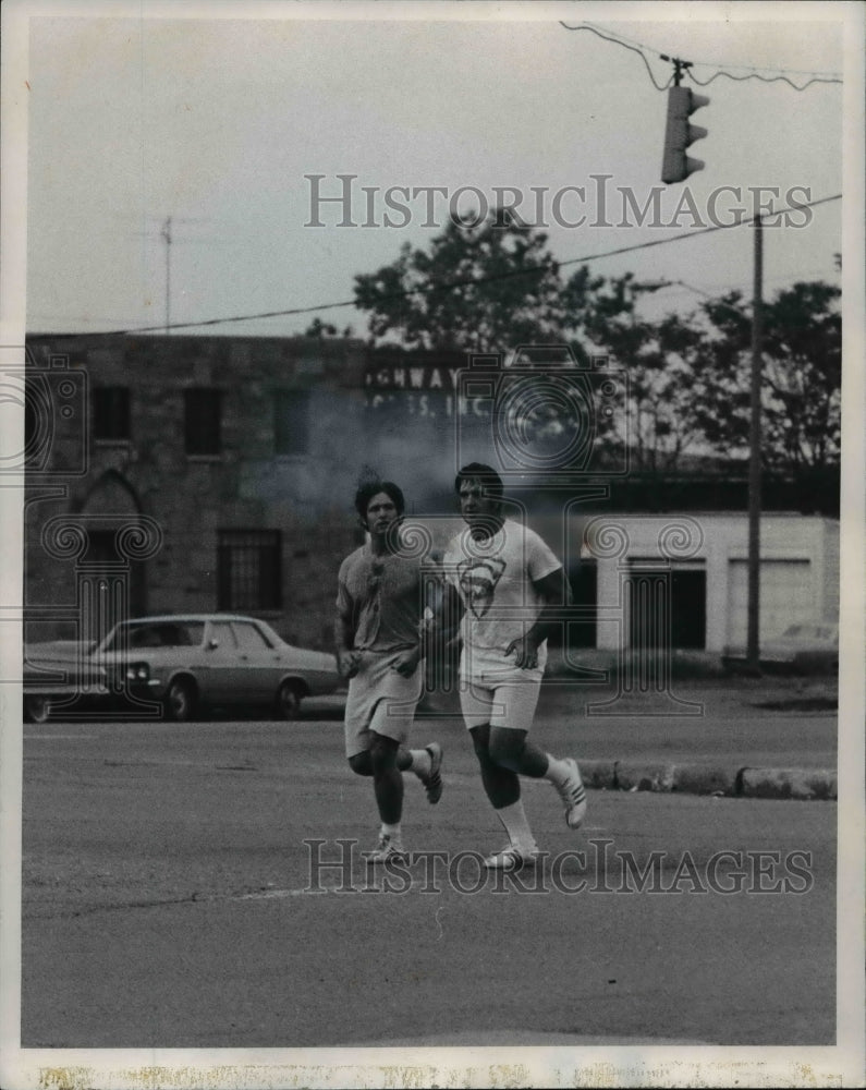 1971 Dick Schafrath and Brother Mike-Historic Images