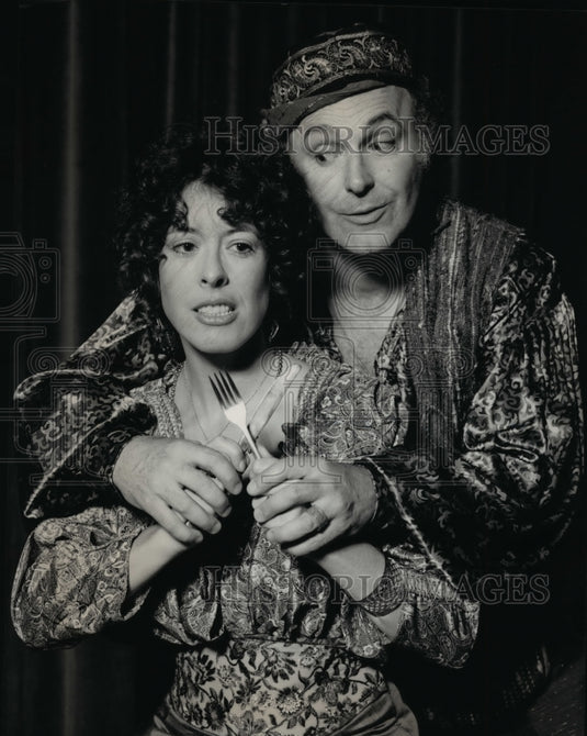 1990 Press Photo Kate and Tad Ingram in "The Taming of the Shrew," at Porthouse. - Historic Images