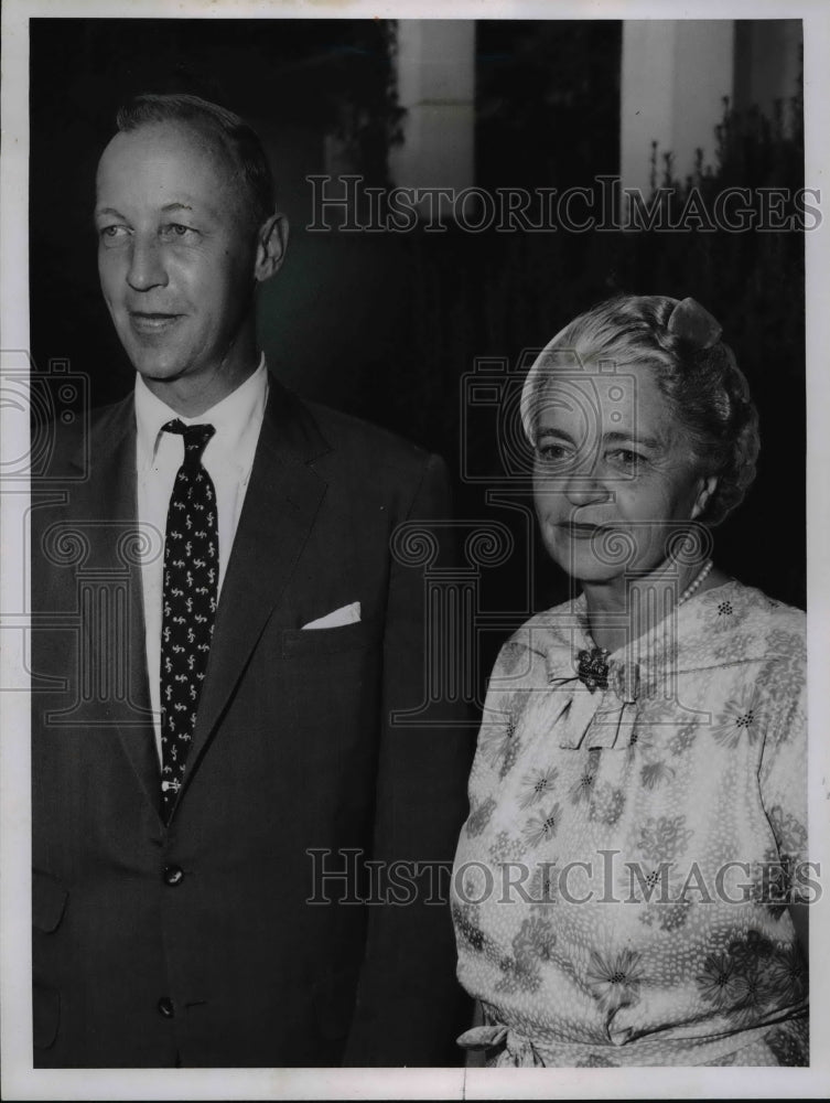 1960 Mr. Gilbert W. Humphrey and Mrs Jea M. Humphrey-Historic Images