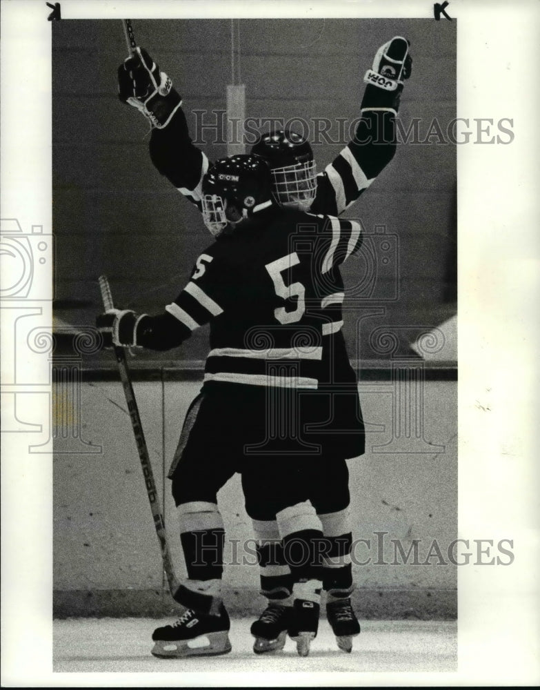 1984 Press Photo U.S. vs. N. Olmsted - cvb46606 - Historic Images