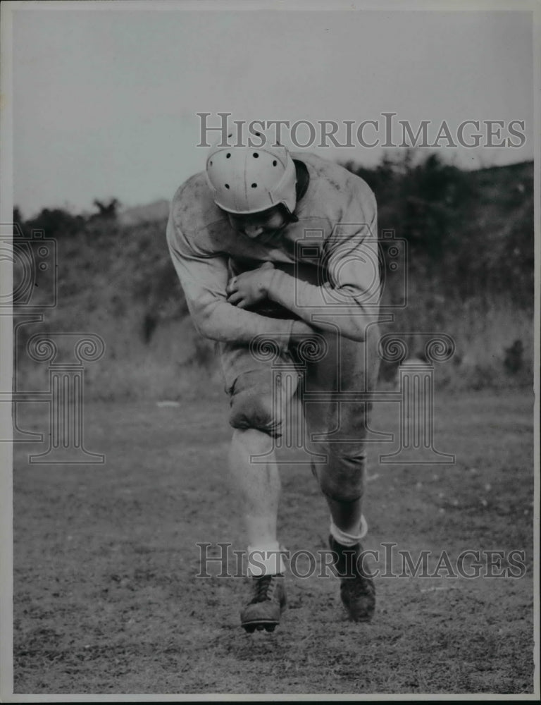 1946 Press Photo Mick Bowen Shaw High Football player - cvb46672 - Historic Images